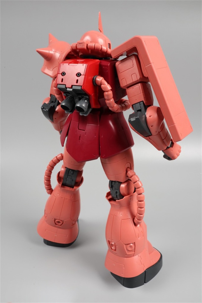 DABAN MEGA 1/48 ZakuⅡ Char's