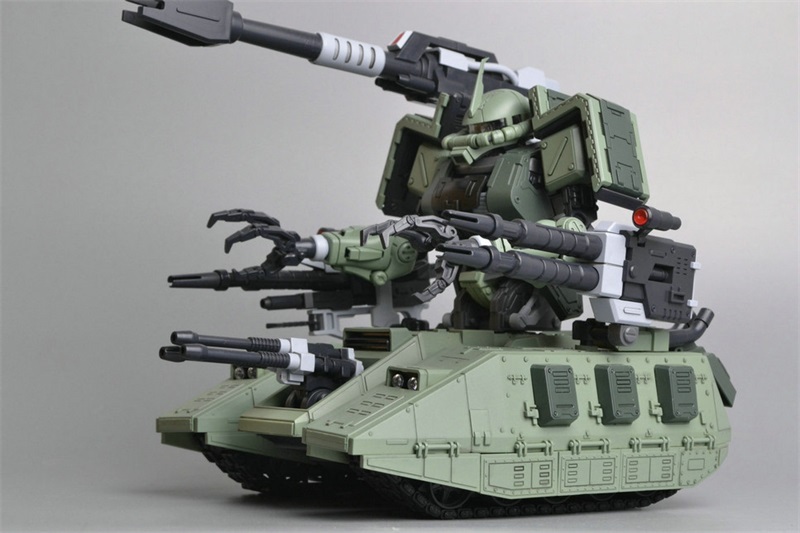 MOTOR KING Zaku Tank 1/100 MG MS-06V
