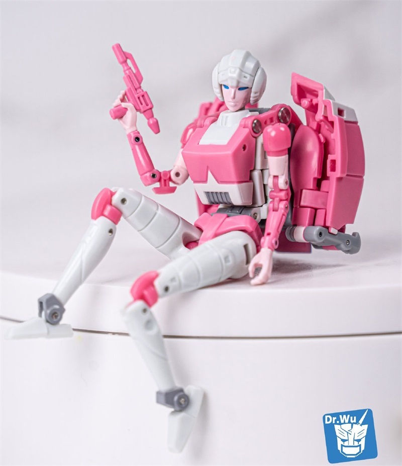 MechFansToys (MFT) MS-30 Arcee ( AMIE )