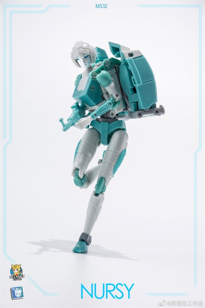 MechFansToys (MFT) MS-32 Lifeline ( NURSY )