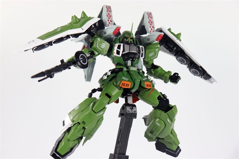 HUANYING BLAZE ZAKU PHANTOM / BLAZE ZAKU WARRIOR 1/100 MG ZGMF-1001/M