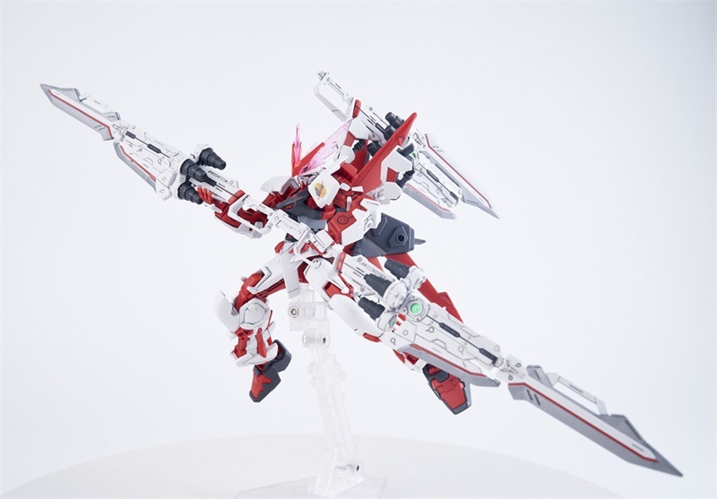 GAOGAO Gundam Astray Red Dragon 1/144 HG MBF-P02