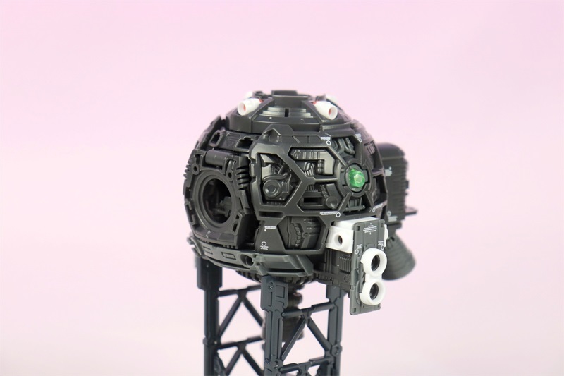 IRON MODEL Mobile Pod Ball Ver.Ka 1/100 MG RB-79