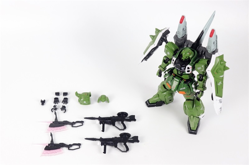 HUANYING BLAZE ZAKU PHANTOM WARRIOR 1/100 MG ZGMF-1001/M