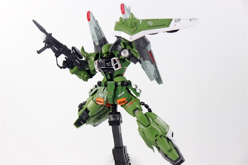 HUANYING BLAZE ZAKU PHANTOM WARRIOR 1/100 MG ZGMF-1001/M