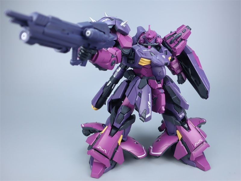 MechaArk MESSER 1/100 MG TYPE-F02 NAKED (COMMANDER TYPE) DOMINANT TITAN