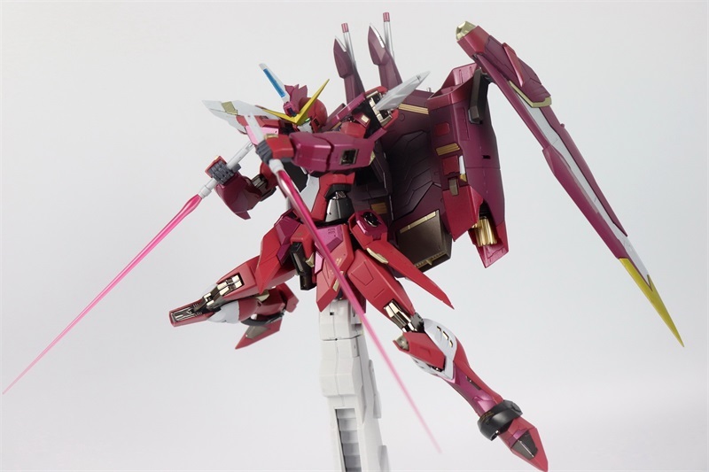 DABAN 8831 Justice Gundam 1/100 MG ZGMF-X09A