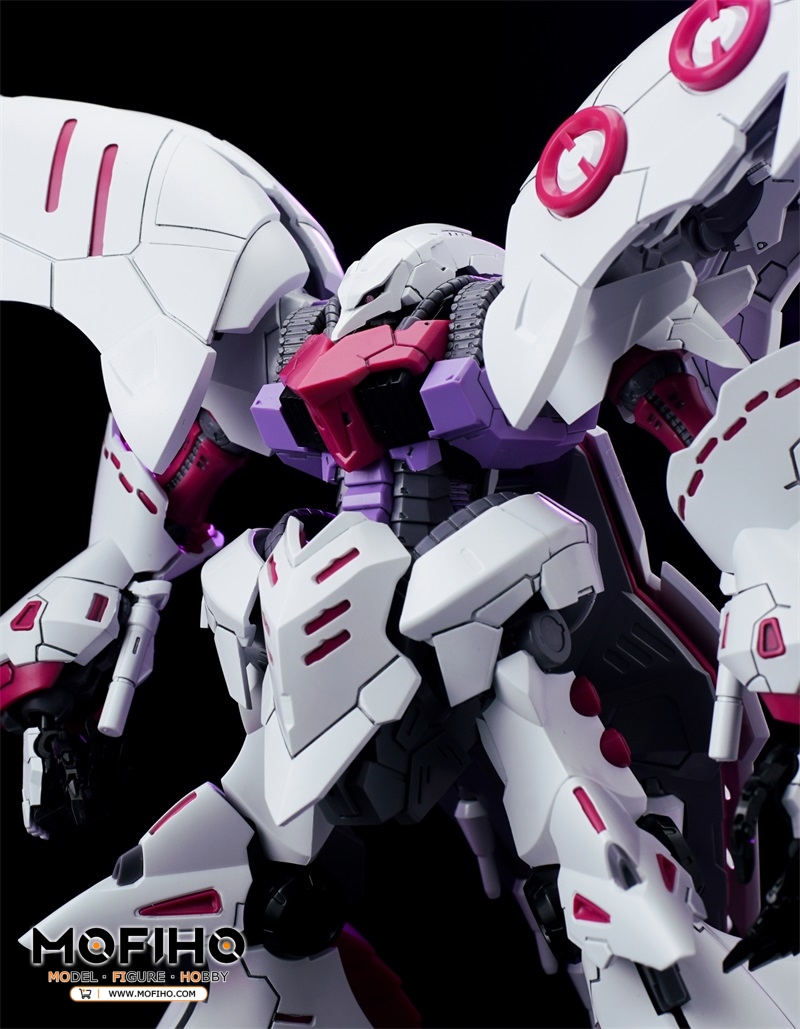 1/120 AMX-004 Q-beley デラックス版プラモデル YIYA-G YIYA-G 1/120 AMX-004 Q-beley Queen's Vehicle Deluxe Version Model