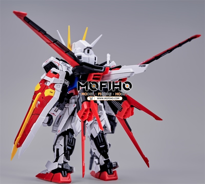 Aile Strike Gundam MGSD GAT-X105+AQM/E-X01