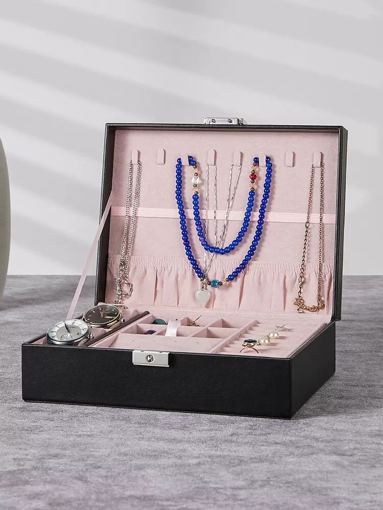 Alenvenew 2023 New High-End Exquisite Lock Net Red Necklace Earrings Bracelet Light Luxury Jewelry Storage Box