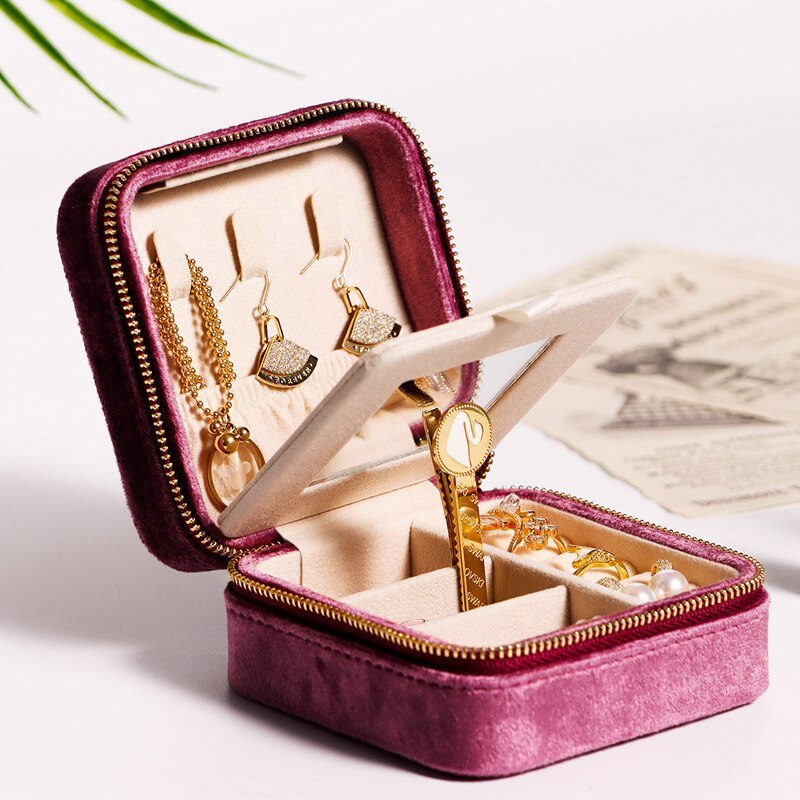 Alenvenew 2023 Flannelette Portable Travel European Necklace Velvet With Mirror Jewelry Box For Women Girls  Small