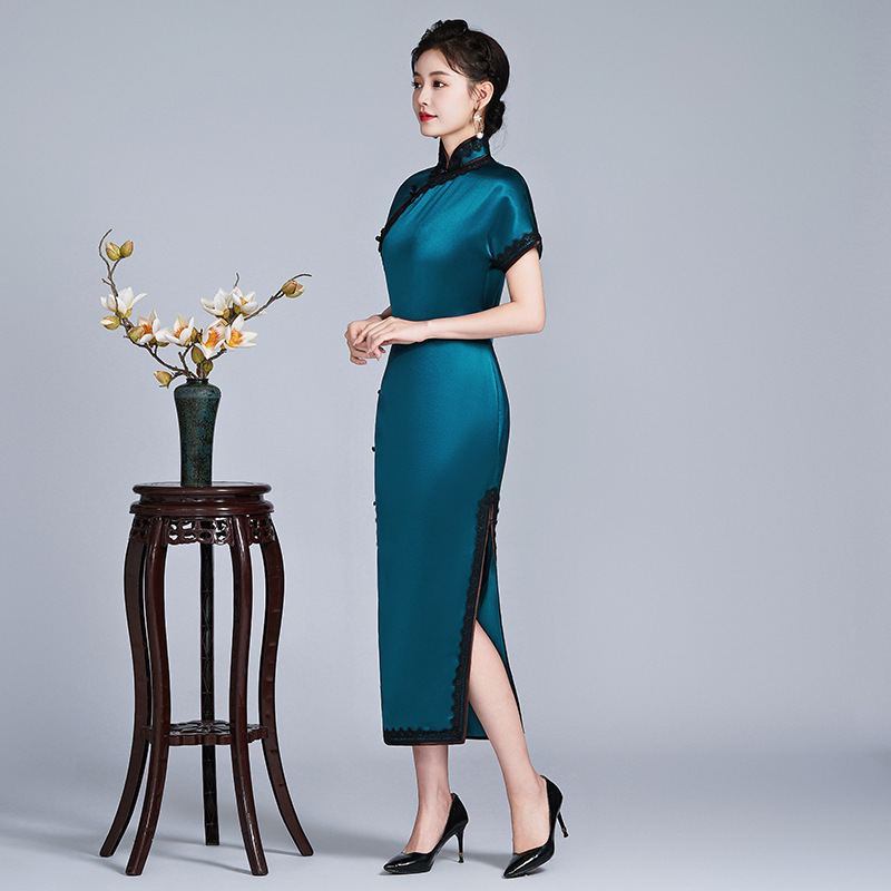 Embroidered Cheongsam