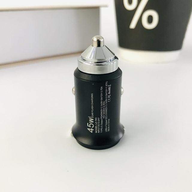 Fast Car Charger for Phone LZ-740 Quick charge