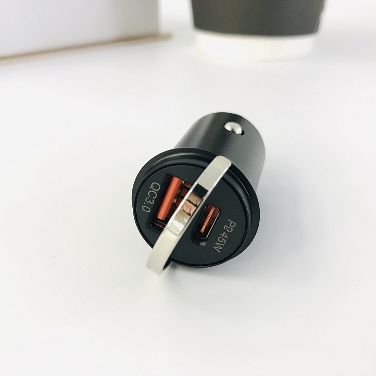 Fast Car Charger for Phone LZ-740 Quick charge