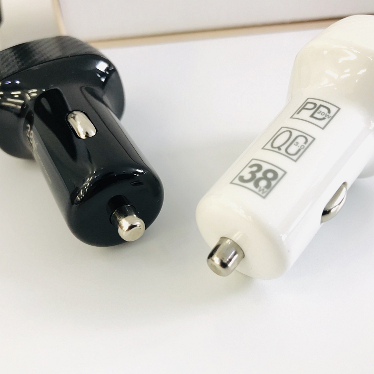 Car Charger for Phone LZ-208A+C Fast charge