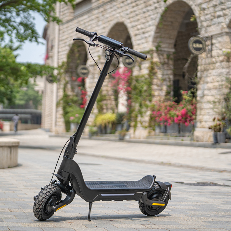 Free Shipping Polish Warehouse 1200W Folding e Scooter Fast Off Road Foldable Electric Scooter for Sale