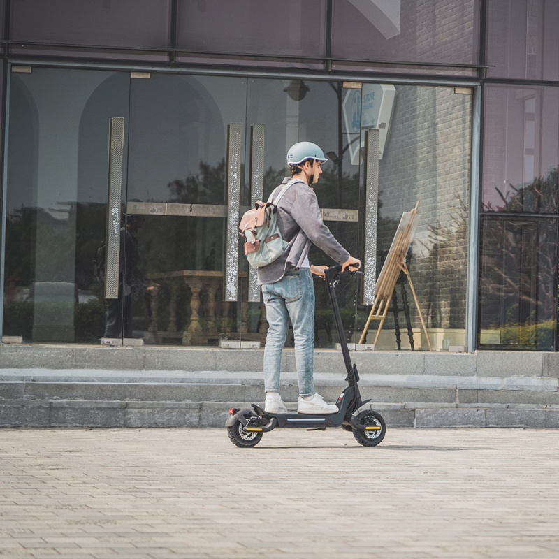 Free Shipping Polish Warehouse 1200W Folding e Scooter Fast Off Road Foldable Electric Scooter for Sale