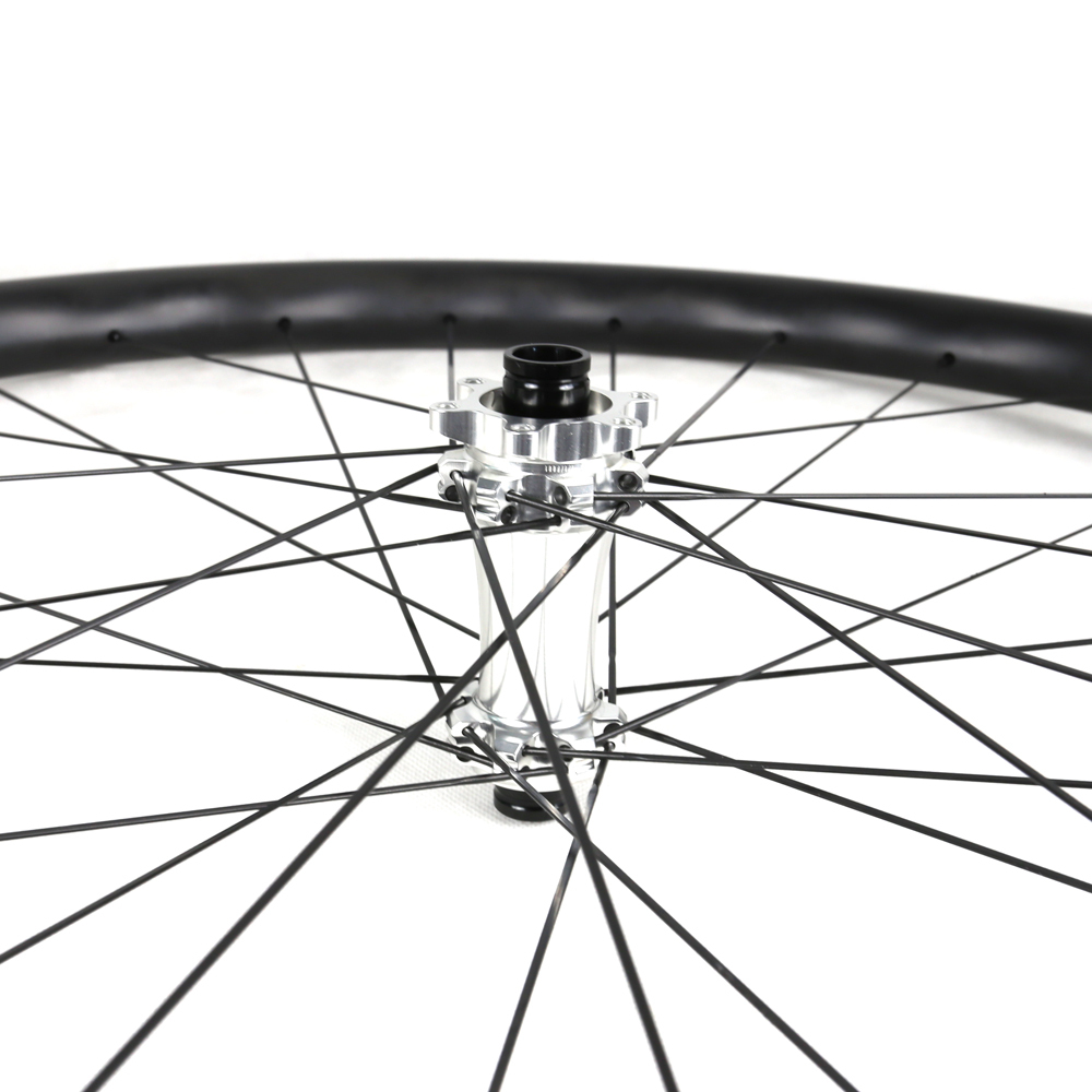 XCW Cross Country Carbon Wheels