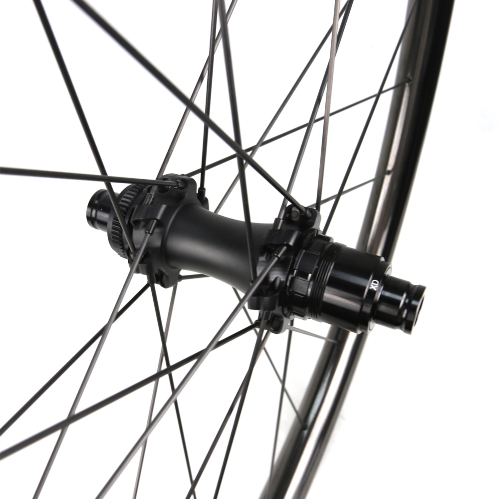 XCC20 Cross Country Carbon Wheels Carbon Spokes