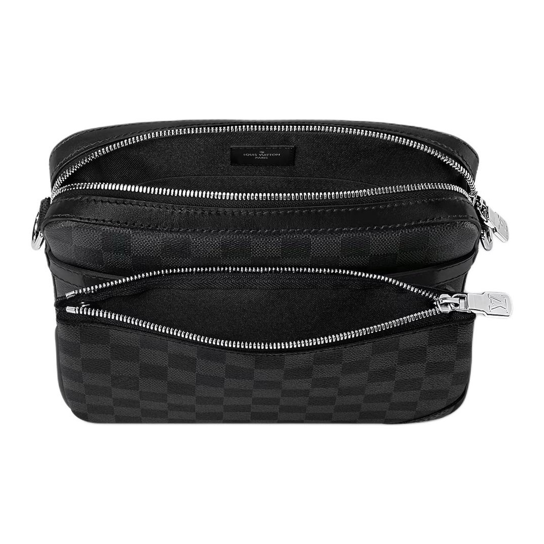 Louis Vuitton Trio Messenger