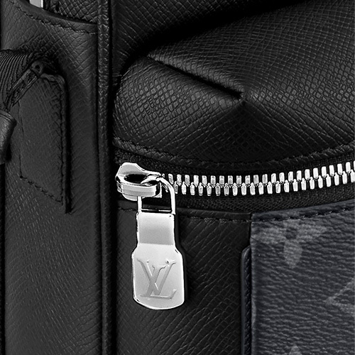 Louis Vuitton Outdoor M30233
