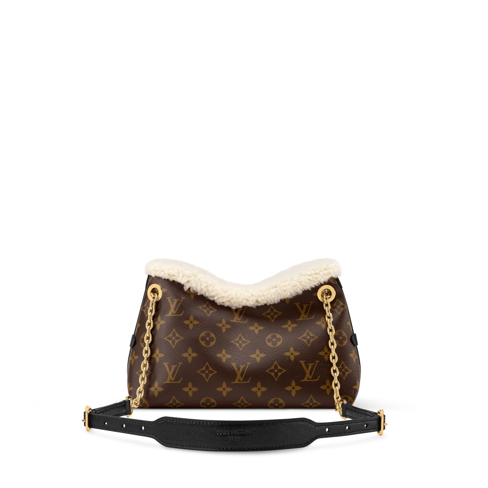 Louis Vuitton CarryAll BB M26568