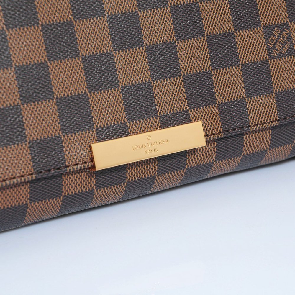 Louis Vuitton Favorite