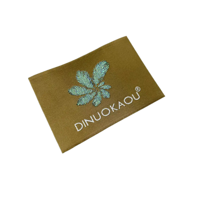 CUSTOM APPAREL WOVEN LABELS