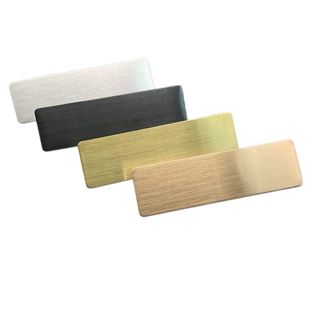 Custom Name Badges & Tags
