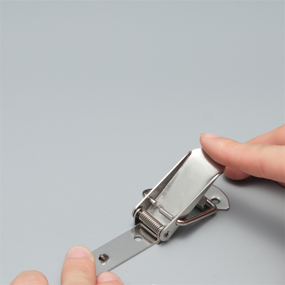 замок лягушка для ящиков L=76