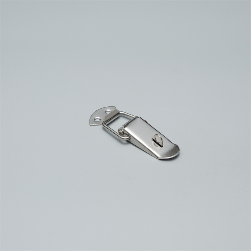 замок типа лягушка защелка с пружиной для ящиков и кейсов c ушком L=76