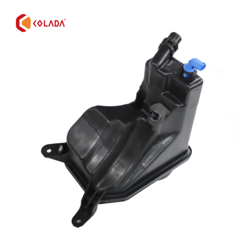 COLADA Auto Parts Coolant Expansion Tank OEM 17137607482 1713 7607 482 for BMW 1 series 3 series X1 Z4 E84 E88 E89 E90 E91 E92 E93 E87 LCI E87 E90 LCI