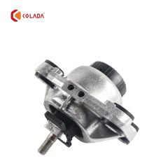 LR057721 Engine mount