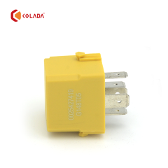 0025427419 Fuel Pump Relay