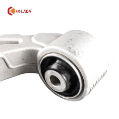 C2D42387 Lower right rear control arm