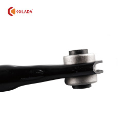LR002576 Rear Control Arm