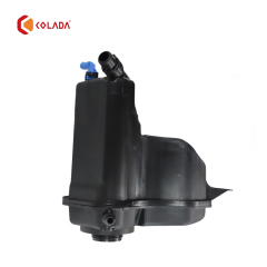 COLADA Auto Parts Coolant Expansion Tank OEM 17137607482 1713 7607 482 for BMW 1 series 3 series X1 Z4 E84 E88 E89 E90 E91 E92 E93 E87 LCI E87 E90 LCI