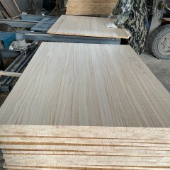 Tablero encolado con borde de pino de grado AA Tablero encolado de pino Tablero de pino macizo para uso en muebles