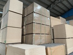 MDF Board (L)2.44m (W)1.22m (T)18mm