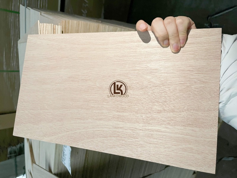 4MM Maritime Poplar Plywood for Marine or Furniture Use