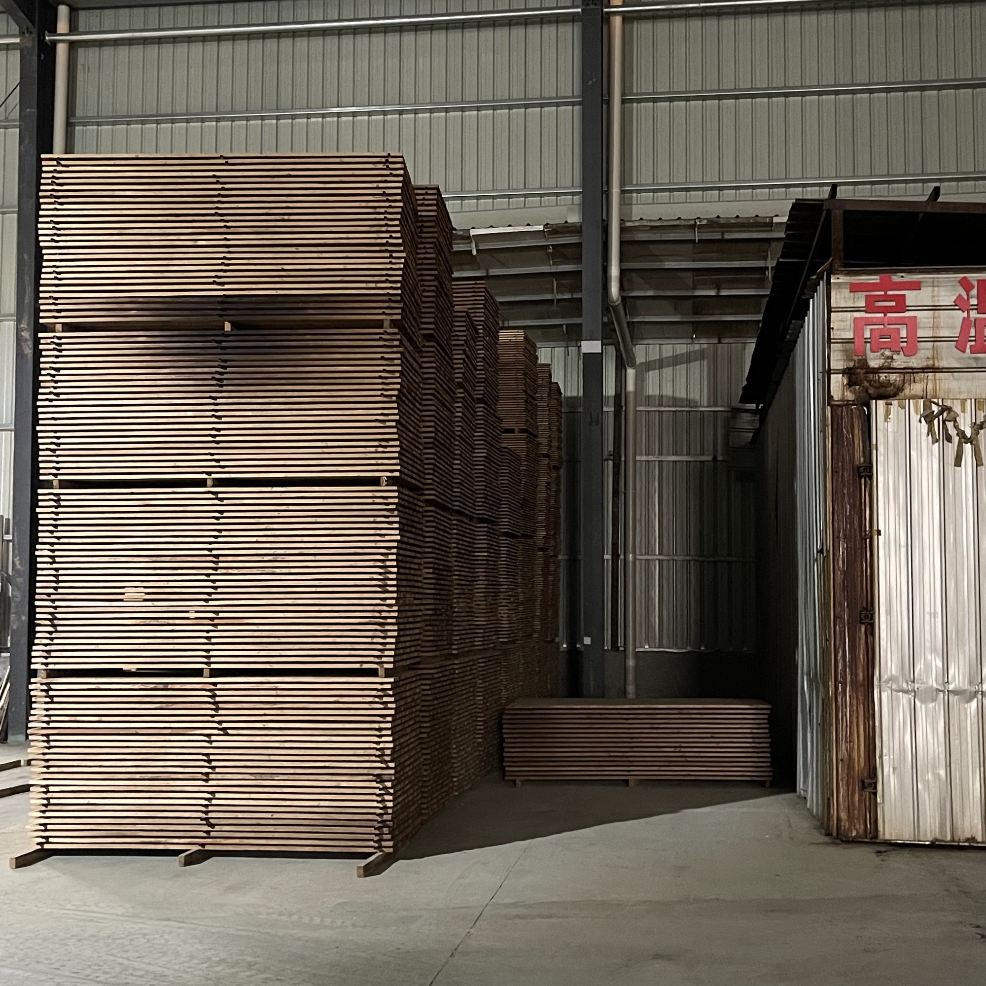 Lankowood karbonisiertes Pappelholz, kantenverleimtes Brett, karbonisiertes Brett für Möbel, Größe 18 x 1220 x 2440 mm