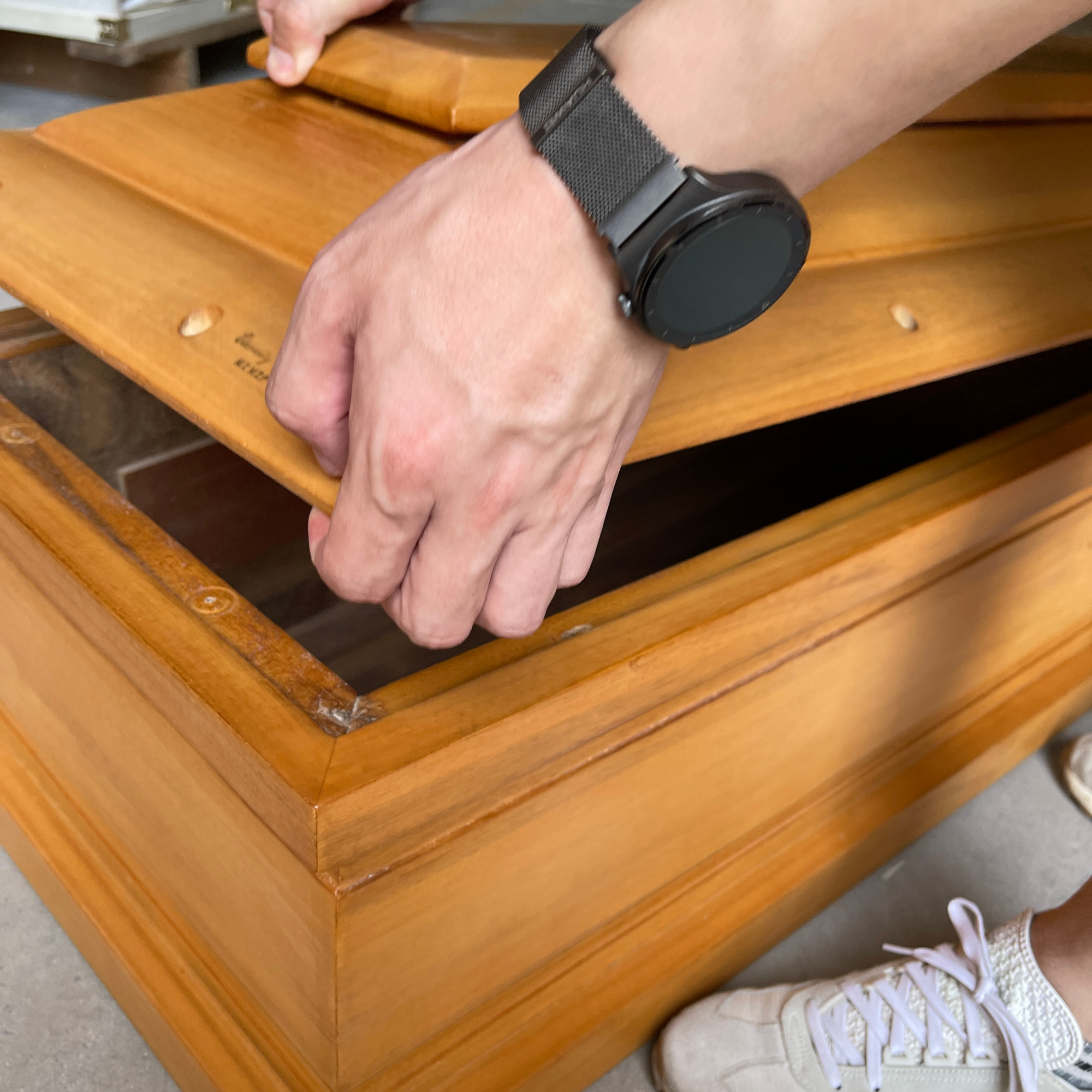 Lankowood Bara italiana Bara di paulownia in stile italiano per forniture funebri per adulti Il più grande fornitore cinese di bare di paulownia realizzato da Lankowood