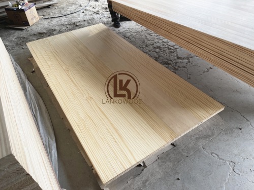 Клееная доска из сосновой кромки класса AA Клееная доска из массива сосны для использования в мебели