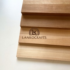 Thermobehandeltes Pappelholz. Pappel-Thermoholz, thermisch modifizierte Holzplatten