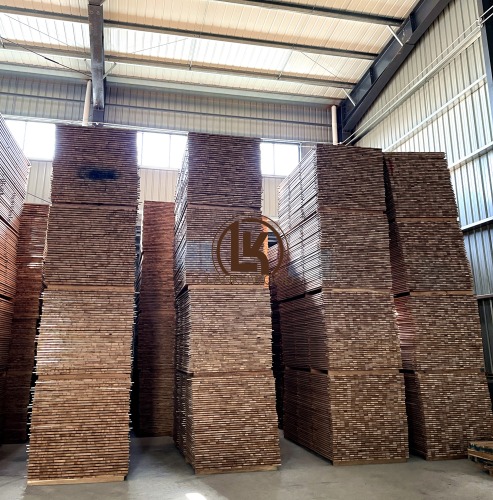 Термообработанная древесина тополя Тополь Термодревесина Термически модифицированные деревянные панели