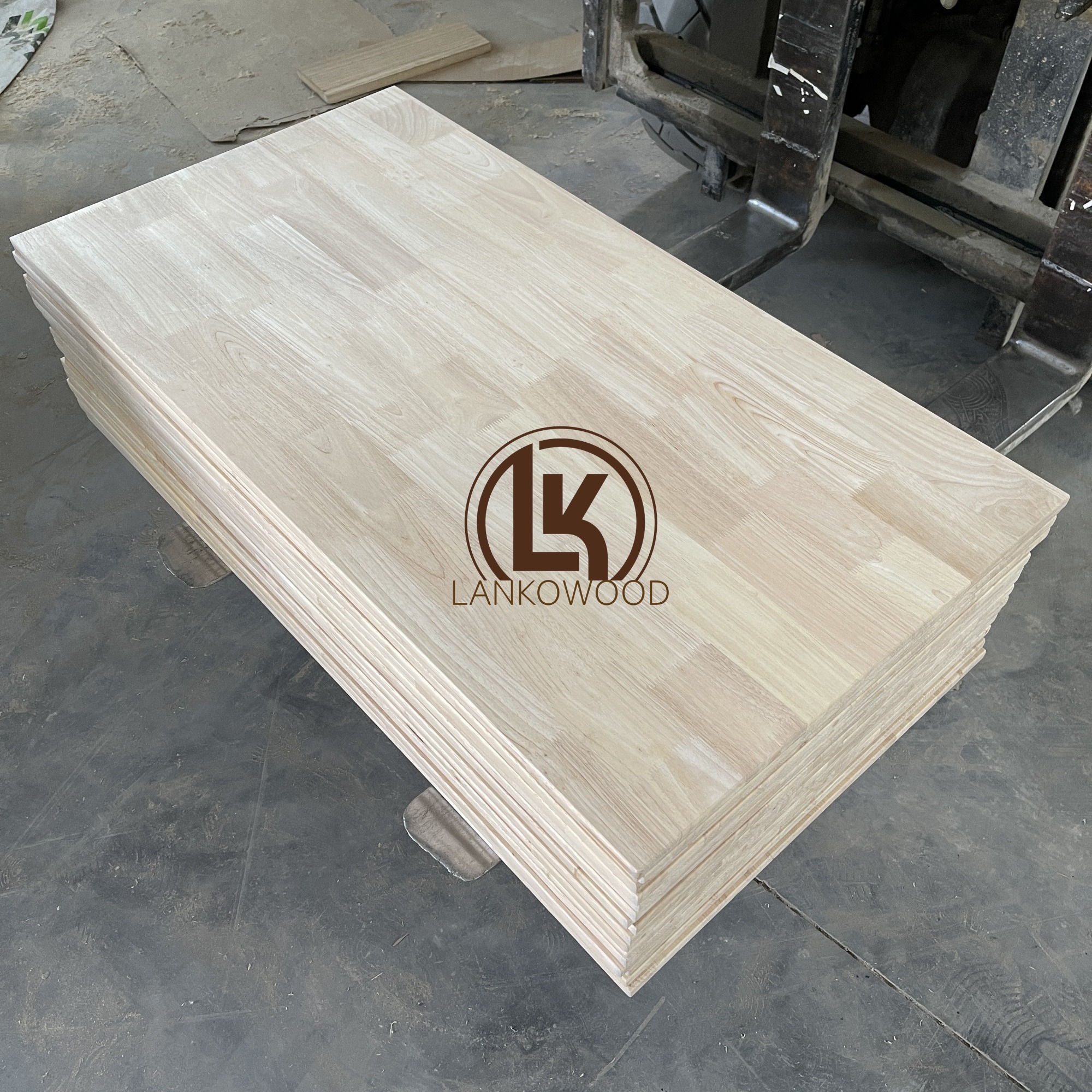 Резиновая деревянная доска с шипами