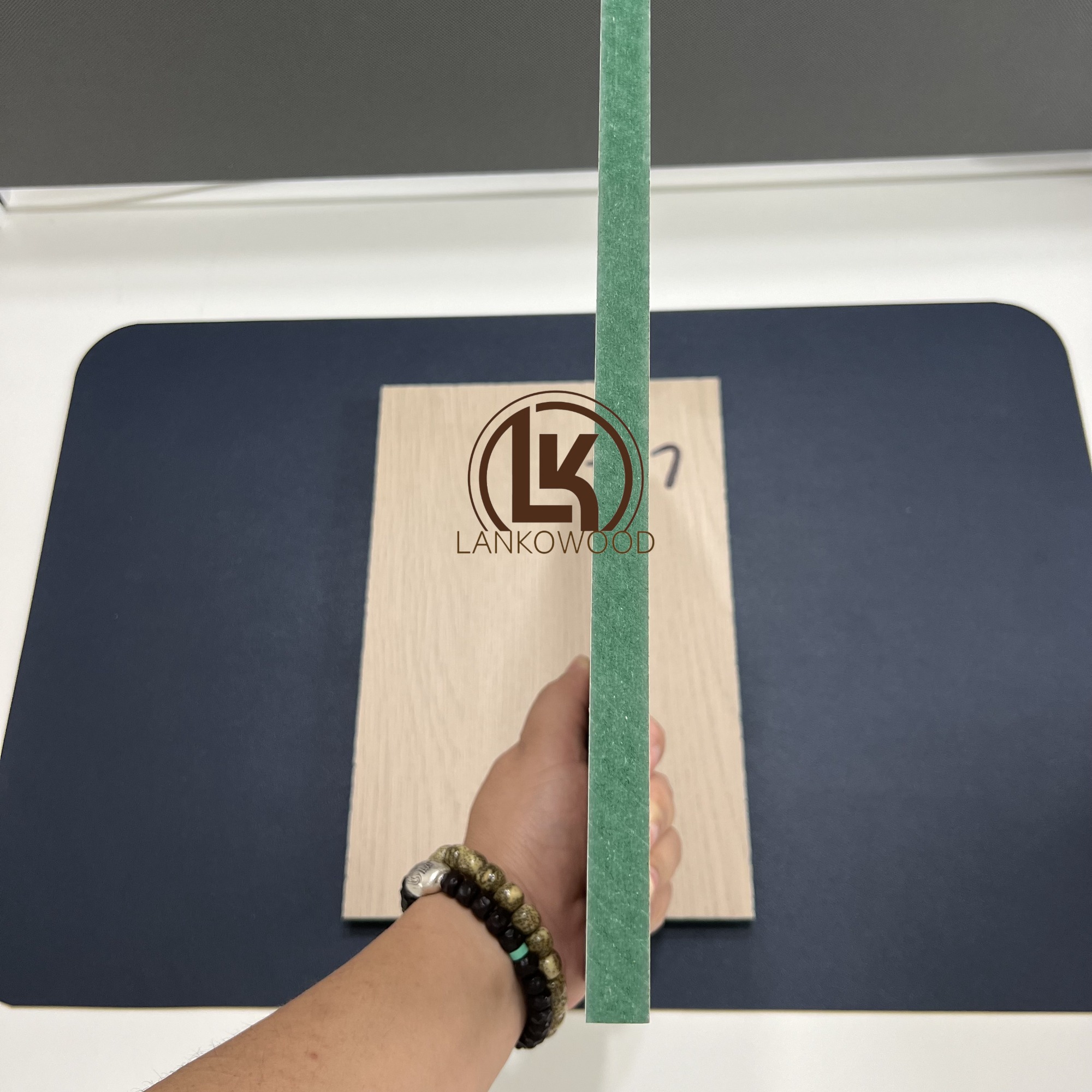 Lankowood HR Melamine Board Humidity Resistant MDF Board with Melamine 720 Density E0 Grade for Kitchen Cabinets Doors