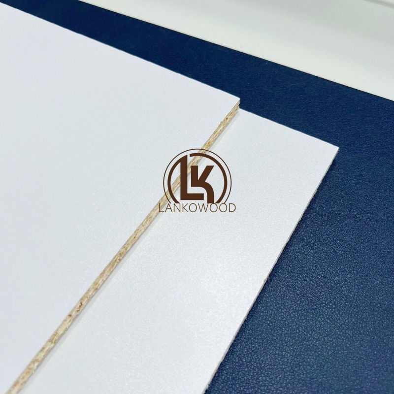 Плита МДФ (Д) 2,44 м (Ш) 1,22 м (Т) 18 мм