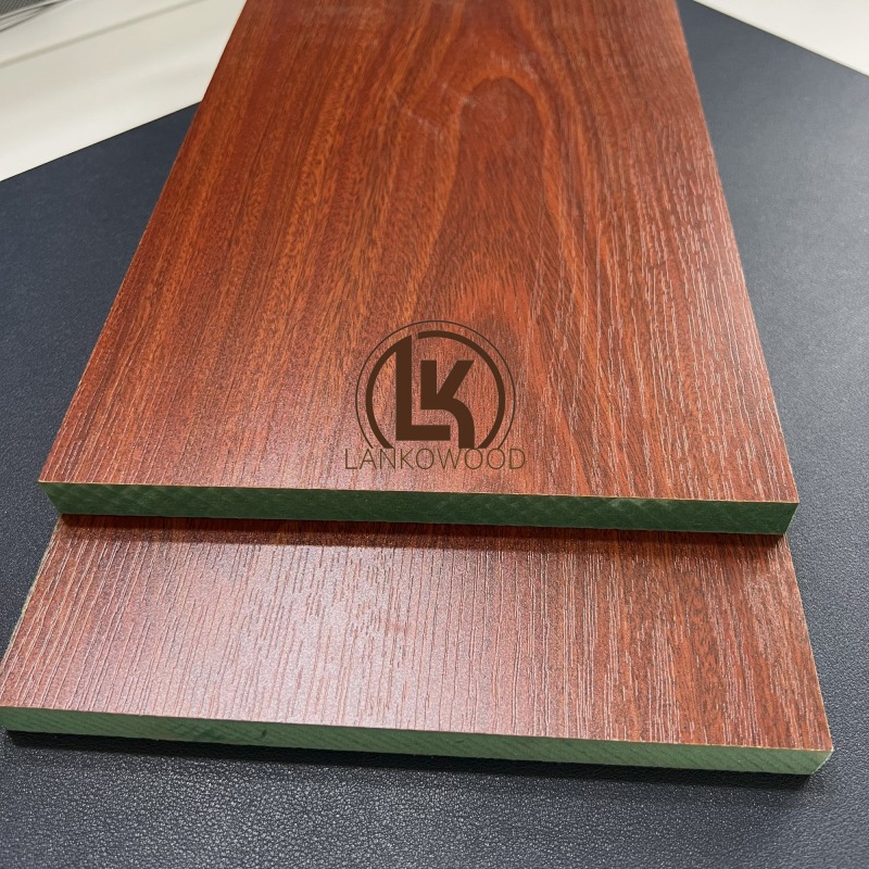 Плита МДФ (Д) 2,44 м (Ш) 1,22 м (Т) 18 мм