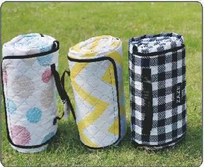 PICNIC MAT